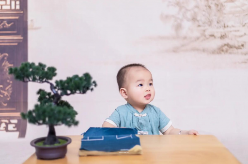 涟源宝宝总是抠鼻子 涟源宝宝总是抠鼻子