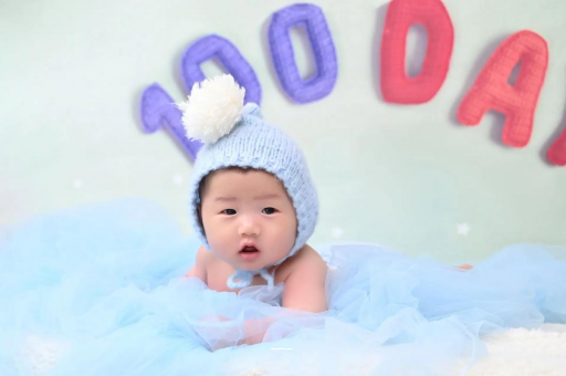 涟源宝宝多久会笑 涟源宝宝多久会笑